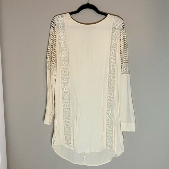Astr Dresses & Skirts - NWT‎ Nordstrom’s ASTR Vintage Cream Dress size large